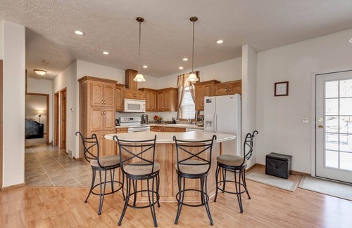 Gardiner House | Serene Yellowstone Mountain View with Family-Friendly Amenities