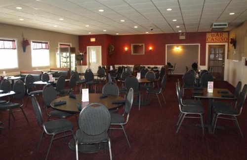 Glendive Hotel | Cozy Yellowstone River Inn: Pet-Friendly with Breakfast
