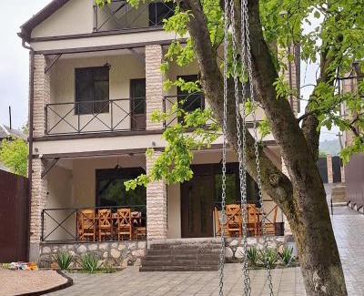 Kaputan House | Yengibar's Family House: Highly Rated & Pet Friendly Retreat