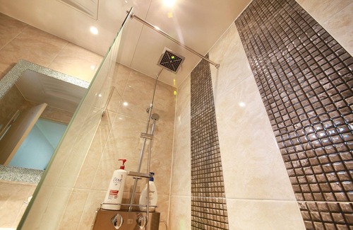 Jeongok Hotel | Eco-Friendly Yeoncheon Hantangang with Kitchen & Breakfast