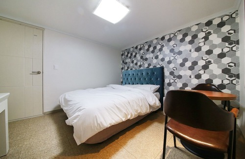 Jeongok Hotel | Eco-Friendly Yeoncheon Hantangang with Kitchen & Breakfast