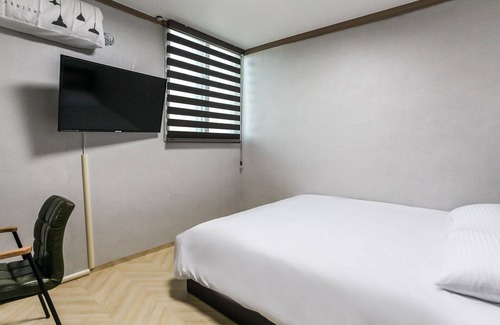 Sinseo Hotel | Budget-Friendly Yeoncheon Miracle with Eco Amenities