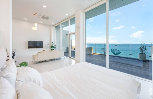 Yeongdeok House | Yeongdeok The Best Pool Villa
