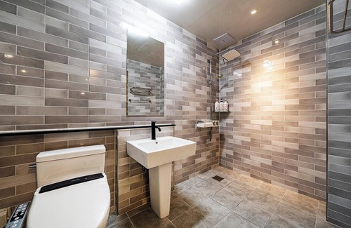Yeongdong Hotel | Eco-Friendly Yeongdong Call Motel with Breakfast & Kids' Amenities