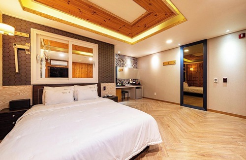 Yeongdong Hotel | Eco-Friendly Yeongdong Call Motel with Breakfast & Kids' Amenities