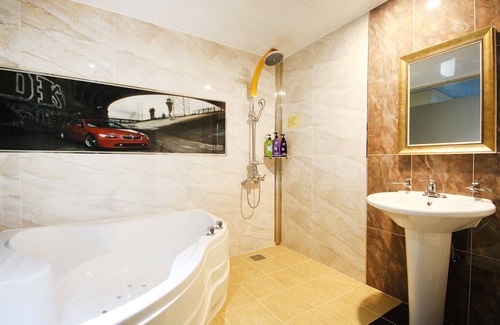 Yeonggwang Hotel | Eco-Friendly Yeonggwang CC Self Check-in Motel with Hot Tub