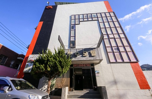 Beopseong-myeon Hotel | Affordable Family-Friendly Stay at Yeonggwang Chungsoo Motel