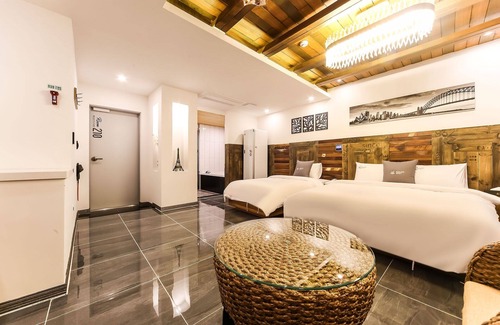 Yeongju Hotel | Eco-Friendly Yeongju Hue Stay with Kitchen & Breakfast
