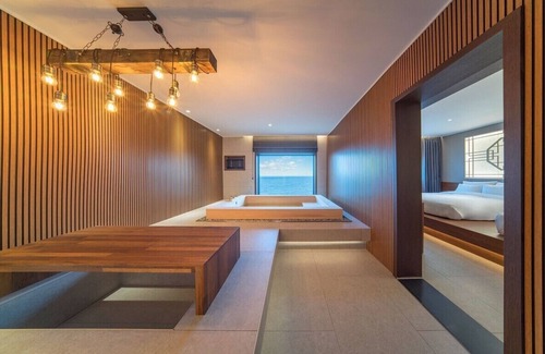 Yeongdeok Hotel | Yeanhwamoon Hotel: Wheelchair Accessible with Spa & Restaurant