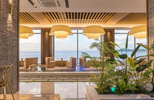 Yeongdeok Hotel | Relaxing Retreat at Yeonhwamun Hotel in Yeongdeok