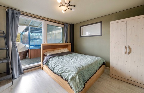 Pohang House | Yeonorang Park Pool Villa in Pohang