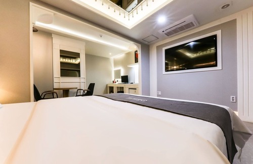 Nonsan Hotel | Eco-Friendly Stay at Yeonsan Golden Time Motel with Breakfast