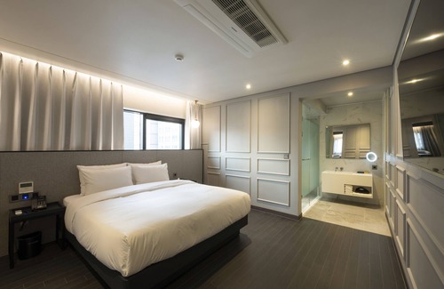 Yeonsan Hotel | Yeonsan Hound Hotel: Guest Rated 8.8 with Top Amenities