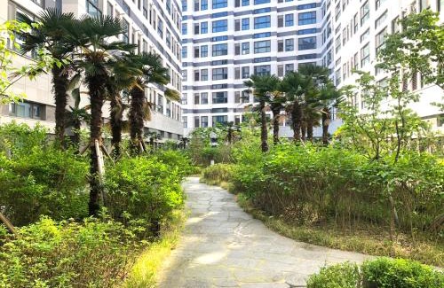 Yeosu Apartment | Discover Yeosu Castle D Art: Family-Friendly Retreat