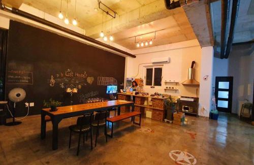 Dolsan-eup House | Family-Friendly Getaway at Yeosu Loft House - 4 Stars
