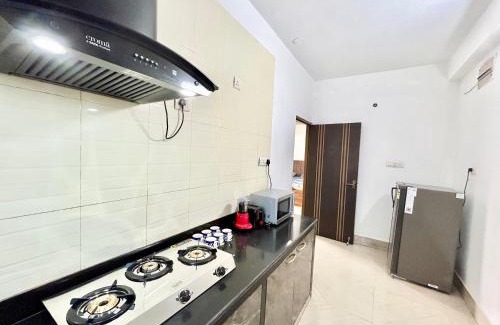 Tangra Apartment | Comfortable Yepplo Service Apartments in Kolkata with Kitchen