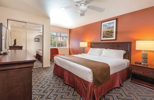 Paradise Resort | Experience Bliss at Our Family-Friendly Getaway!