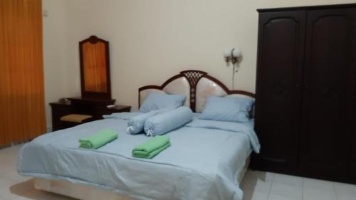Bontang House | Yetelu Guest House