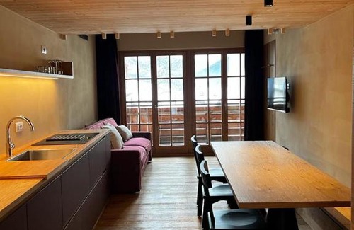 Valdidentro Apartment | Pet-Friendly YETI Design Mountain Apartments - Rated 9.5