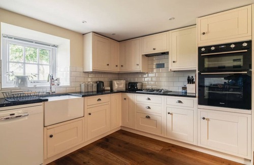 Penrith House | Historic Yew Tree Farmhouse in Ellonby with Pet-Friendly Perks