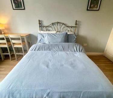 Toddington Apartment | Yew Tree House Private Apartment