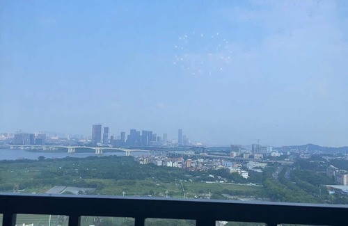Pazhou Residential District Apartment | Yi Long International Apartment