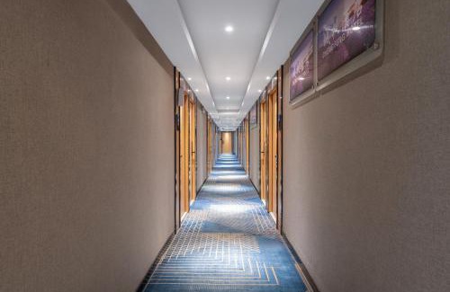Liwan Hotel | Family-Friendly Yi Nuo Hotel in Vibrant Guangzhou