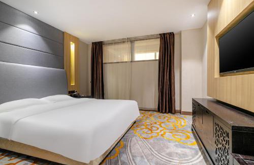 Baiyun Hotel | Yi Yun Hotel: Wheelchair Accessible with Breakfast Included