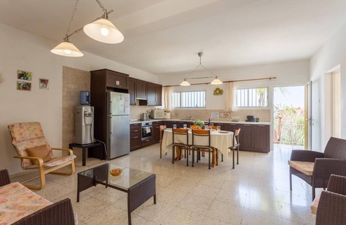 Latchi Villa | Yiangos House - Family-Friendly Villa with Private Pool