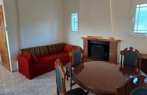 Arfara House | Yiannis & Ria's Farm