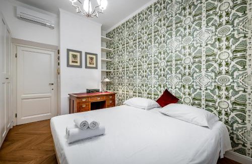Florence Apartment | Guest Rated: YID LUX SUITE BOLOGNESE - A Dream Stay Awaits