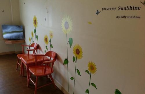 Datong House | Ying Shih Guest House: Family-Friendly with Breakfast & Kitchen