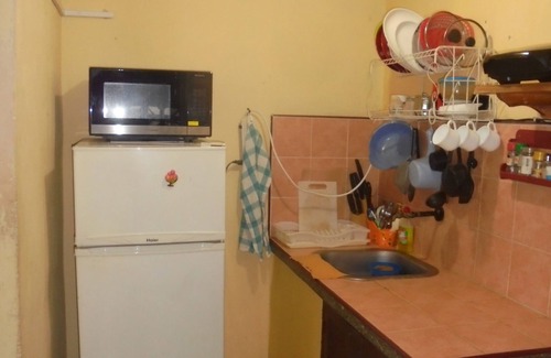 Old Havana Hotel | Budget-Friendly YingYang Havana Hostel with Great Amenities