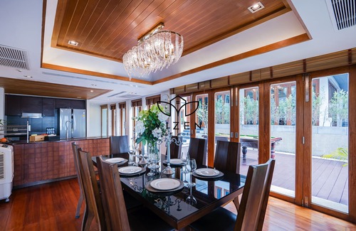 North Pattaya Villa | Beachfront Seaview Villa at Wongamat Beach with Pool