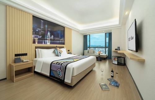 Huadu Hotel | Yizhi X Hotel - Guangzhou Baiyun Airport