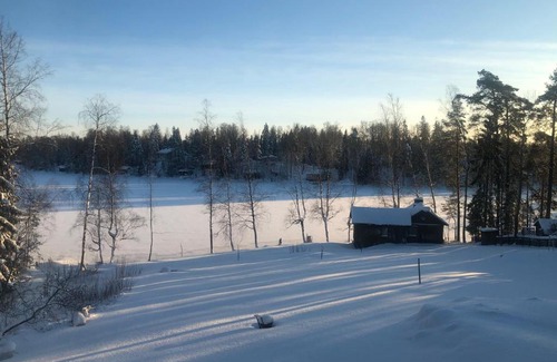 Espoo Apartment | Cozy Lakeside Retreat in Espoo with Private Beach Access