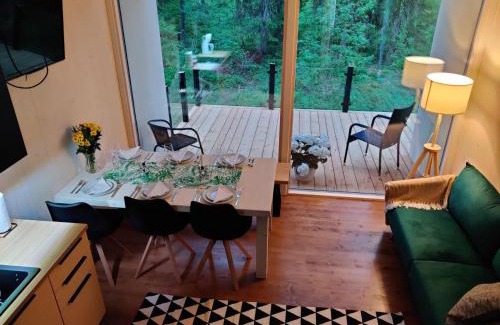 Ahtari Apartment | Yksipuinen: Family-Friendly Retreat with High Guest Ratings