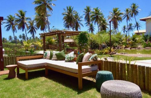 Imbassai Apartment | Imbassaí Retreat: 4-Star Oceanfront Apartment with Pool