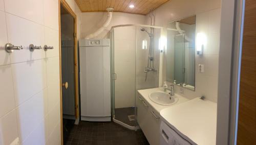 Yllas House | Cozy Ylläs Chalets IX A9104 with Hot Tub & 9/10 Rating