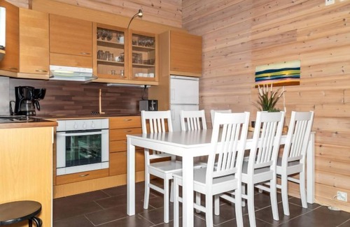 Yllas House | Top-Rated Ylläs-eeli Green House with Lake View & Spa