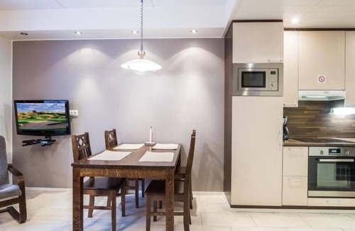 Akaslompolo House | Cozy Yllästar 3 as 605: Lake View, Spa & Family-Friendly