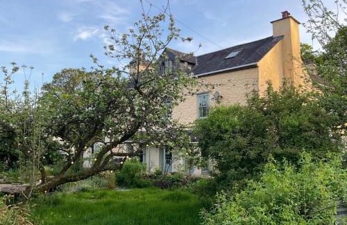 Pont-ar-gothi Bed & Breakfast | Discover Ynyswen Bed & Breakfast - Rated 9.5/10 by Guests