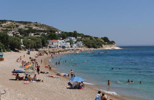 Agios Emilianos Apartment | Oceanfront Yolanda Studios: Guest Rated 9.8/10, Family-Friendly