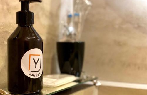 Taguatinga Hotel | Budget-Friendly Stay at Yolo Motel with Breakfast & Hot Tub