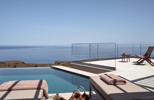 Korithi Villa | Top-Rated Yoma Cove Suites: Pet-Friendly Ocean View Escape