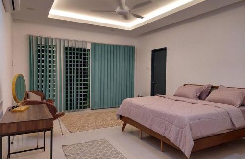 Kuala Kangsar House | Family-Friendly Yong Guesthouse with Exceptional Reviews 8.9