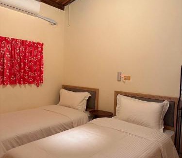 Jincheng House | Discover Yong Le Homestay: Family-Friendly Retreat
