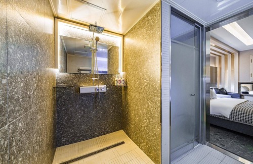 Pungdeokcheon-dong Hotel | Eco-Friendly Yongin IMT with Breakfast & Family Amenities