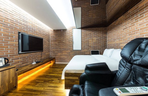 Giheung-gu Hotel | Eco-Friendly Yongin Singal Gazua with Spa & Breakfast