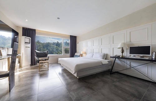 Giheung-gu Hotel | Eco-Friendly Comfort at Yongin Singal Lago Hotel